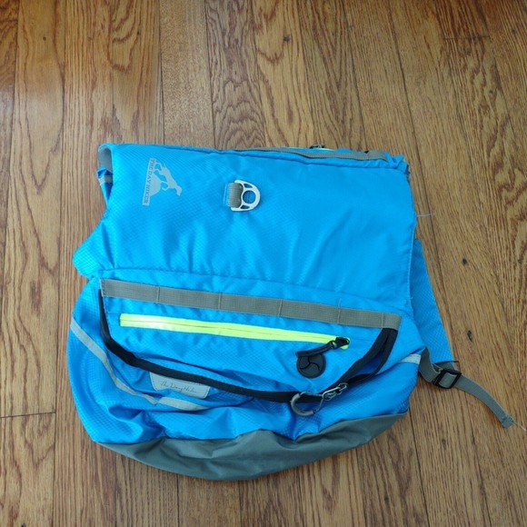 The Day Hiker Dog Backpack Teal Medium-Large Dog Pockets Hiking Rugged - Picture 7 of 8